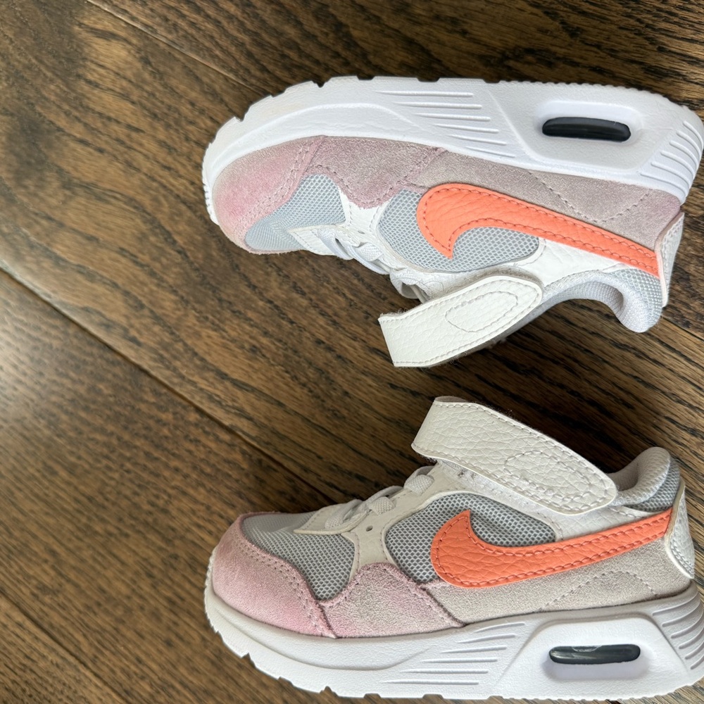 Nike Kids Sneakers with Orange and Pink Details toddler size 7 - Picture 7 of 9